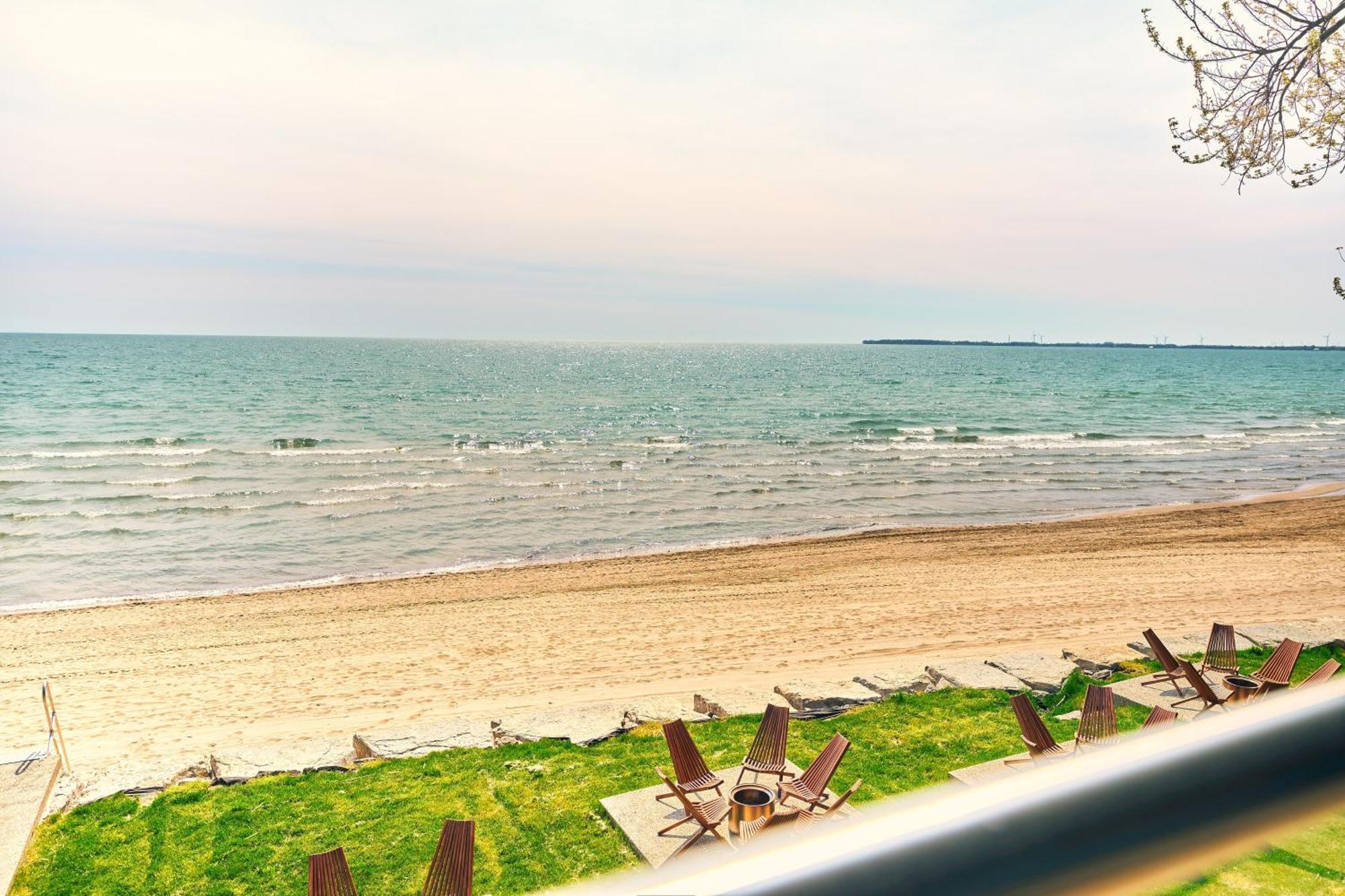 The Long Beach Resort - Beachfront Cottages & Townhouse Suites Wainfleet Exterior foto