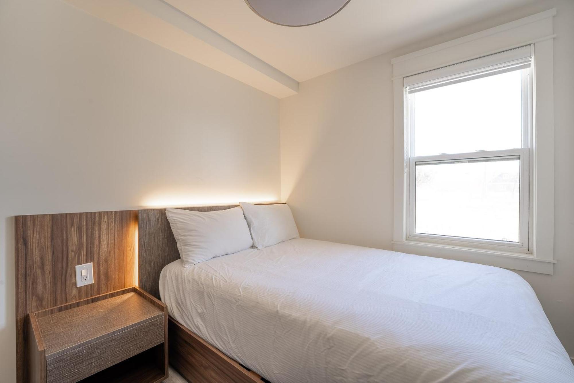 The Long Beach Resort - Beachfront Cottages & Townhouse Suites Wainfleet Exterior foto