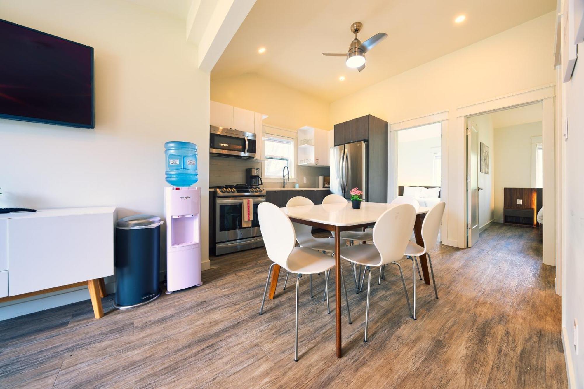 The Long Beach Resort - Beachfront Cottages & Townhouse Suites Wainfleet Exterior foto