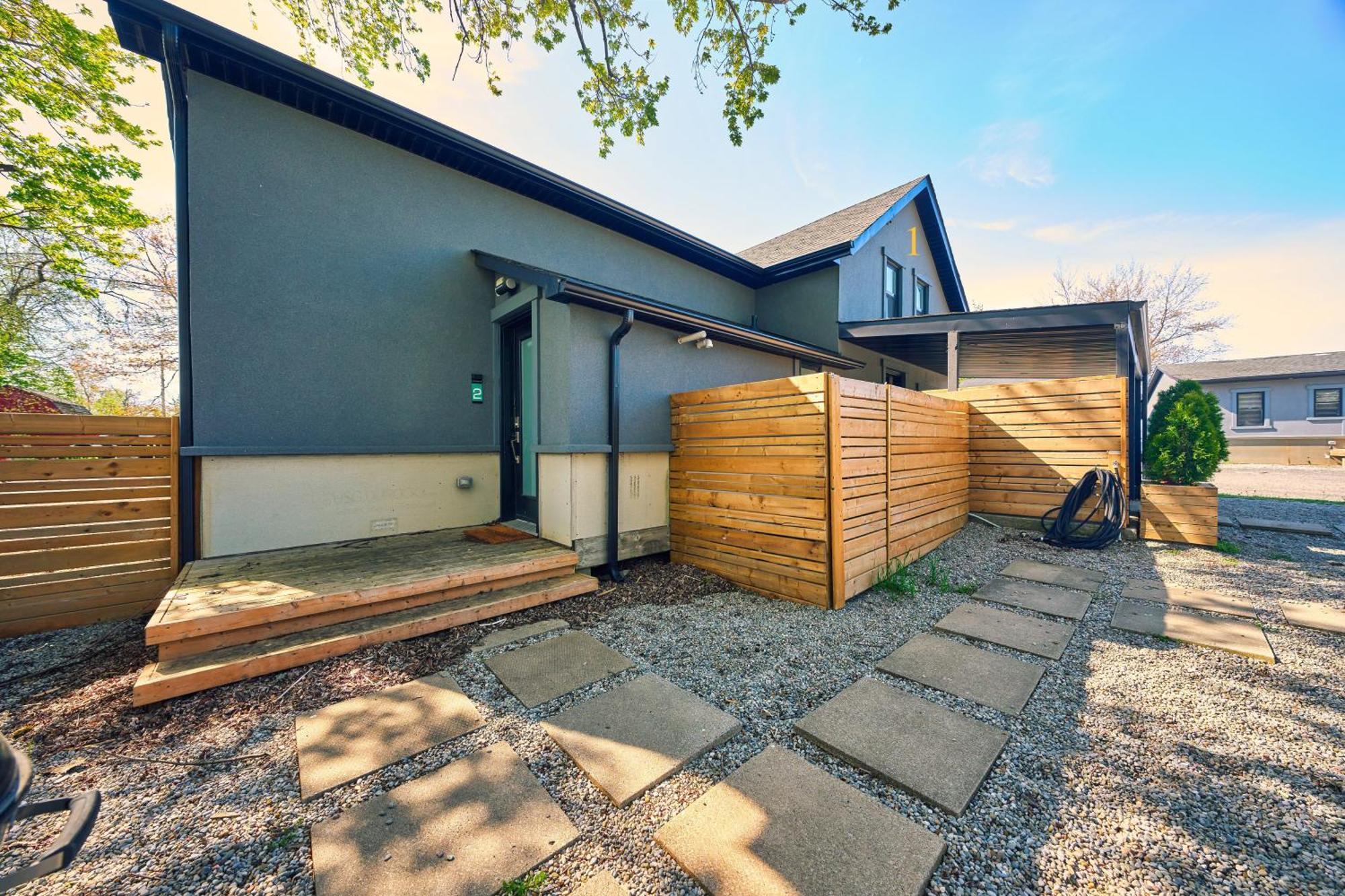 The Long Beach Resort - Beachfront Cottages & Townhouse Suites Wainfleet Exterior foto
