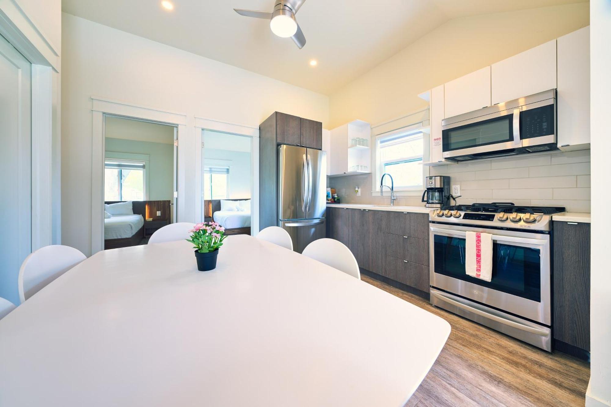 The Long Beach Resort - Beachfront Cottages & Townhouse Suites Wainfleet Exterior foto