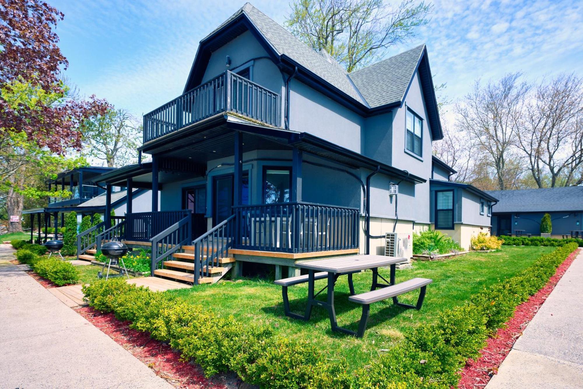The Long Beach Resort - Beachfront Cottages & Townhouse Suites Wainfleet Exterior foto
