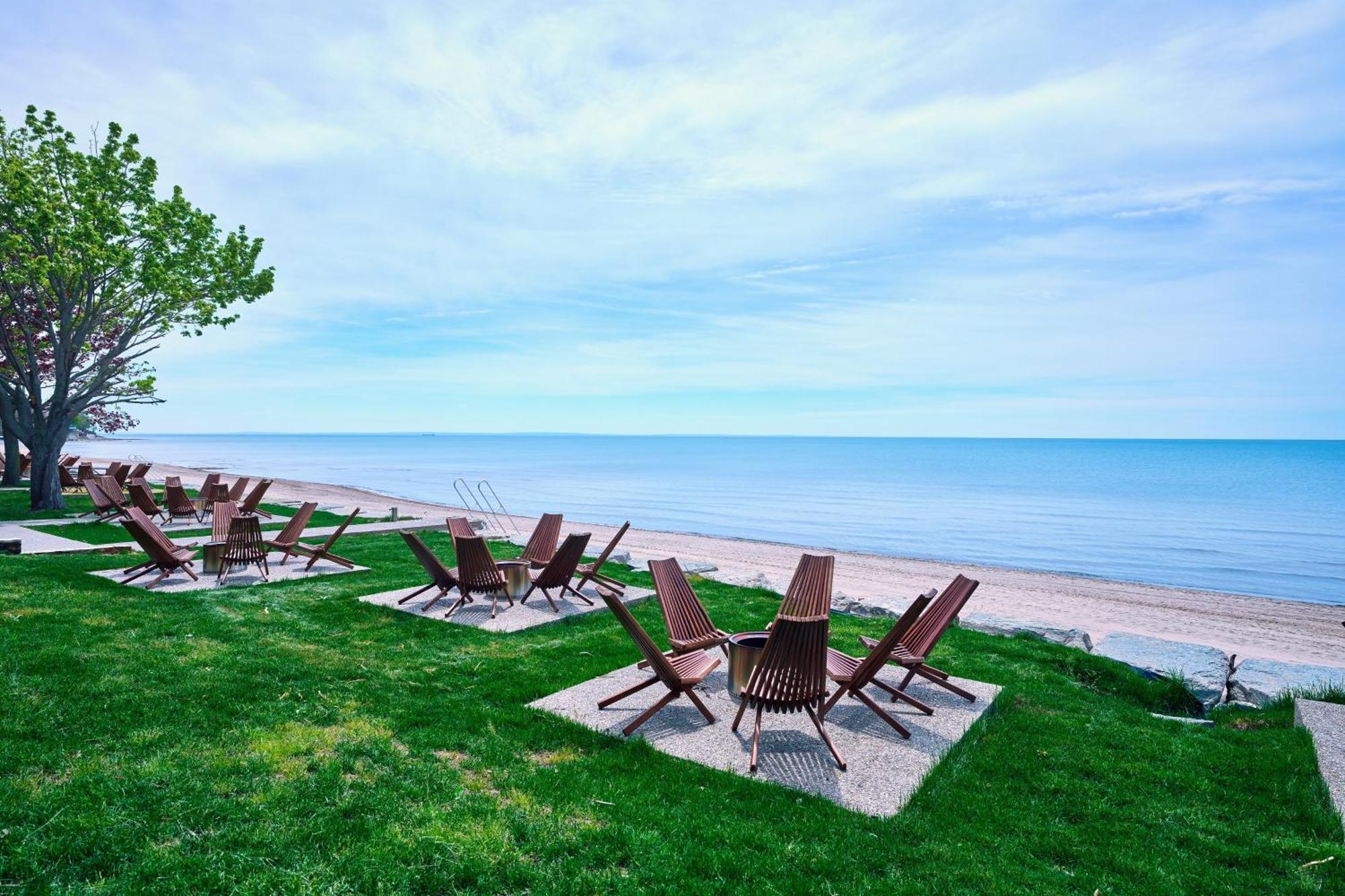 The Long Beach Resort - Beachfront Cottages & Townhouse Suites Wainfleet Exterior foto