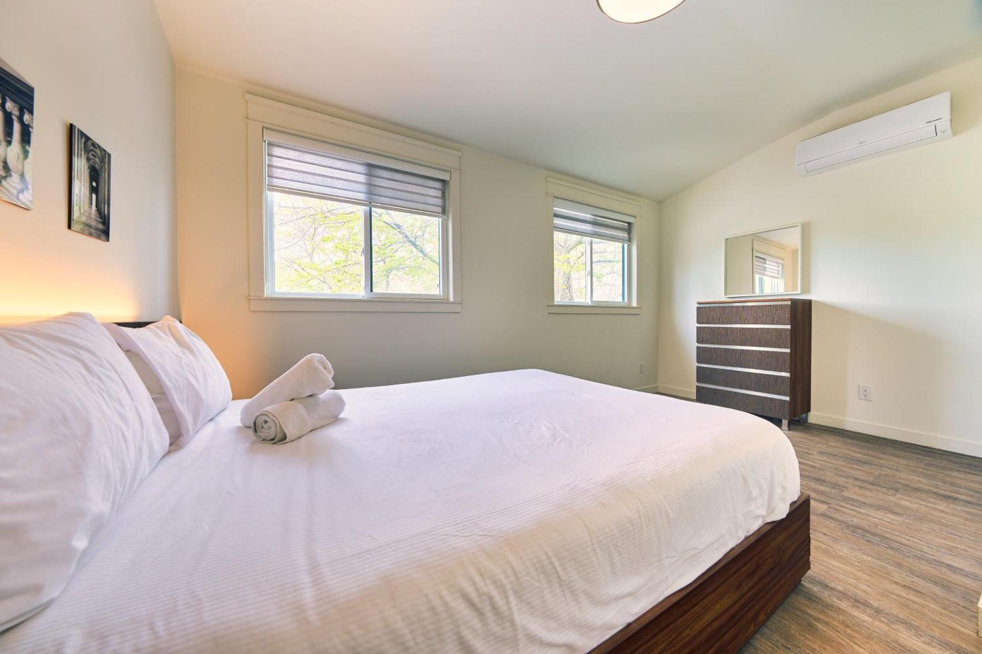 The Long Beach Resort - Beachfront Cottages & Townhouse Suites Wainfleet Exterior foto