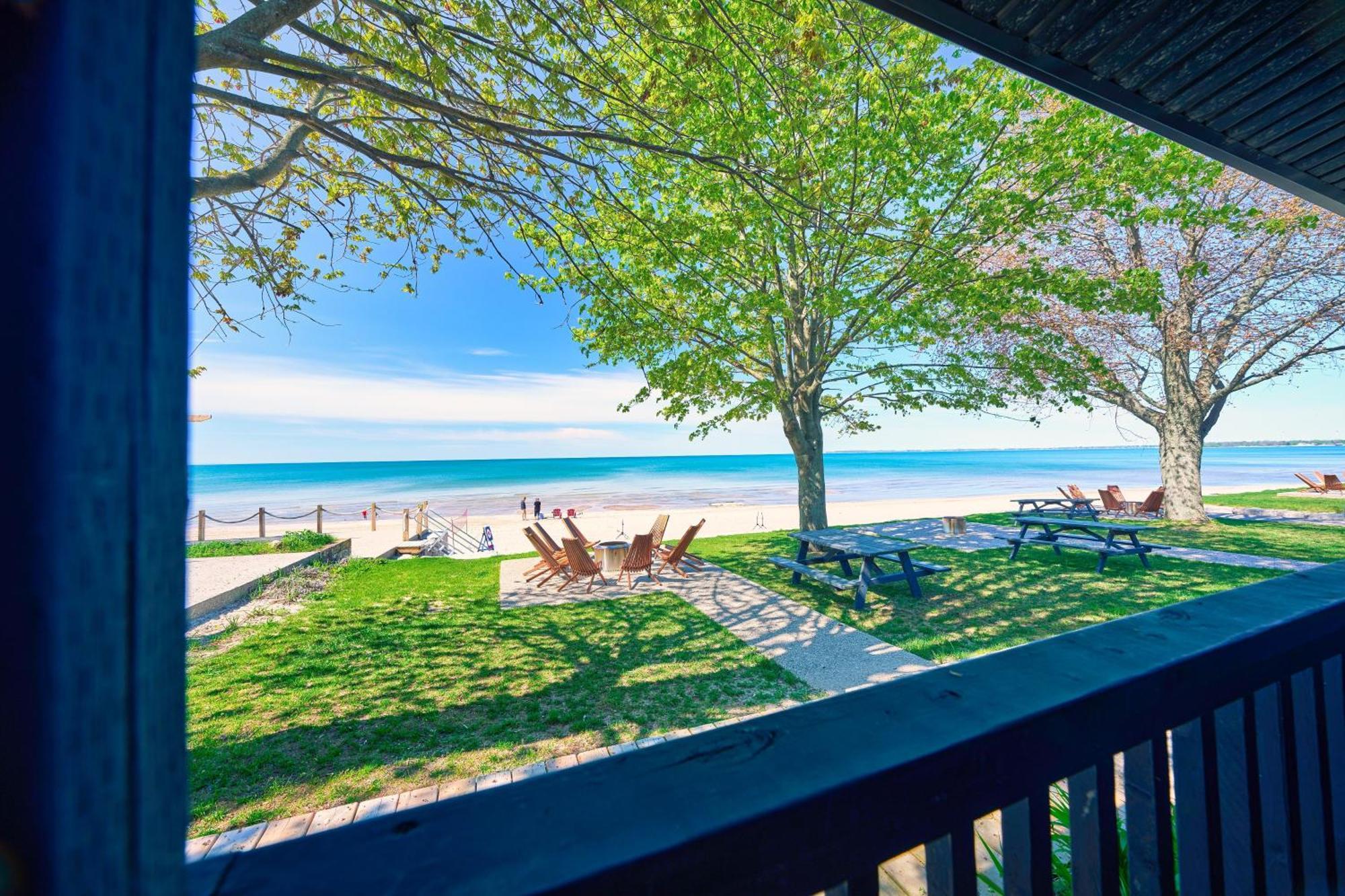 The Long Beach Resort - Beachfront Cottages & Townhouse Suites Wainfleet Exterior foto
